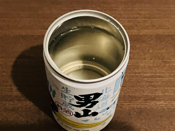 男山 純米生貯蔵 アルミ缶を実飲