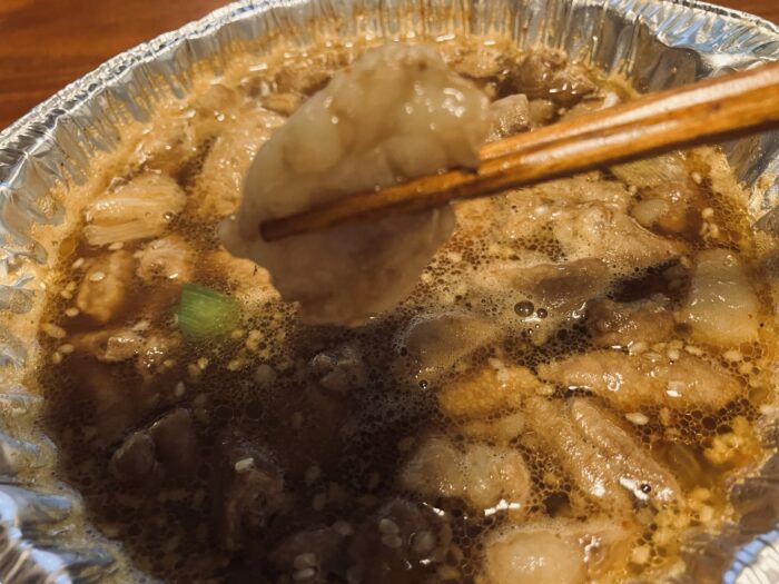 脂身は冷凍とは思えないほどプリプリ。