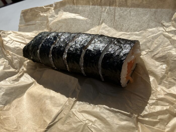 サーモンポキロール