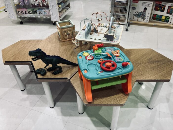 知育系のおもちゃ体験コーナー