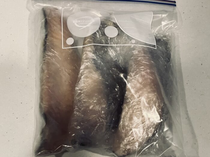 銀鱈西京漬け(切り身)を個別にラップして冷凍保存