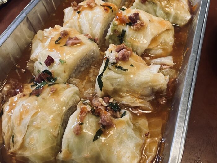 コストコのロールキャベツを半分に切って実食