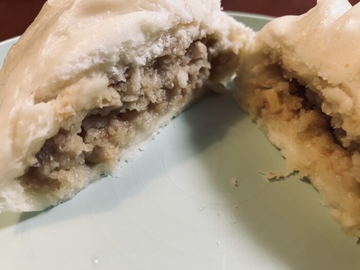 肉まんの断面